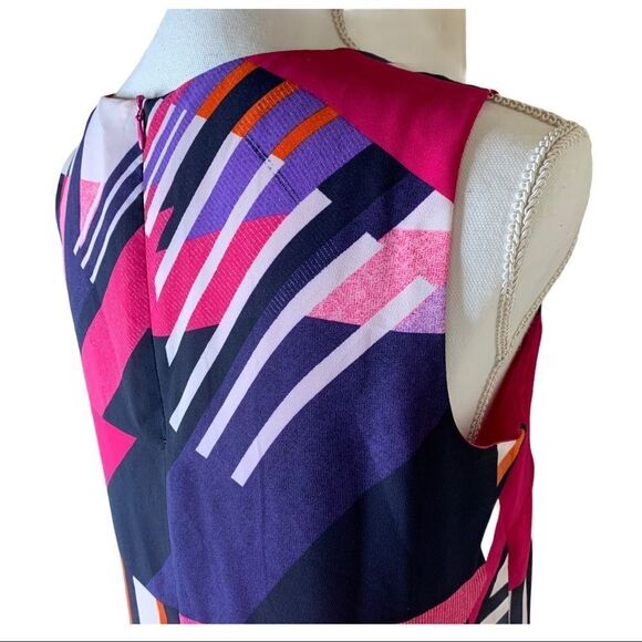 Rose + Olive sleeveless geometric pattern - small - Picture 5 of 9
